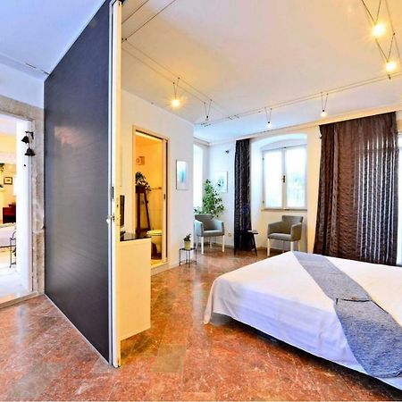 Romantic Rooms Gena Τρογκίρ Εξωτερικό φωτογραφία