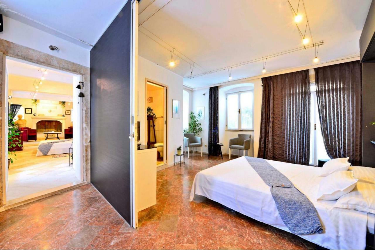 Romantic Rooms Gena Τρογκίρ Εξωτερικό φωτογραφία