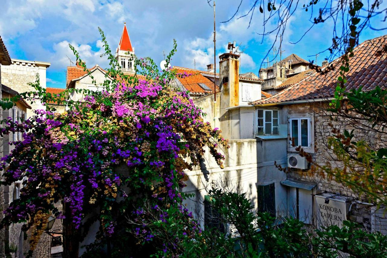 Romantic Rooms Gena Τρογκίρ Εξωτερικό φωτογραφία